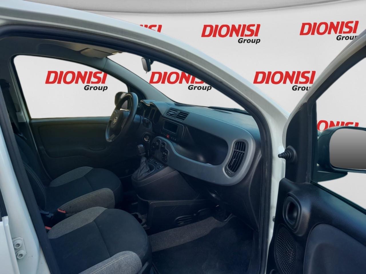 FIAT Panda 1.0 hybrid 70cv Autocarro