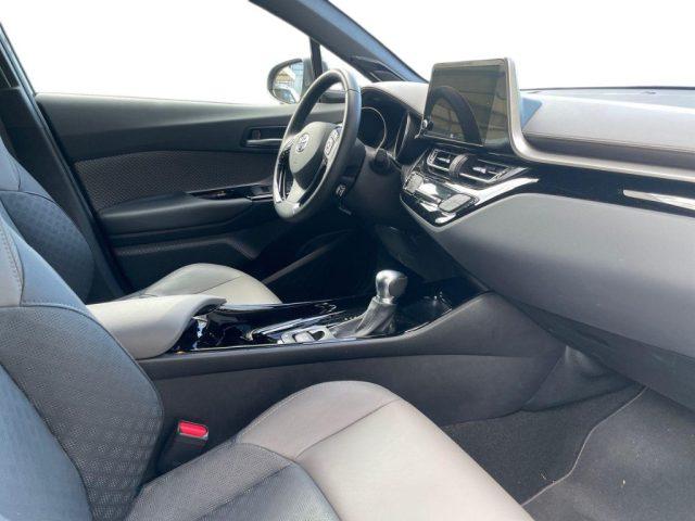 TOYOTA C-HR 1.8 Hybrid E-CVT Lounge