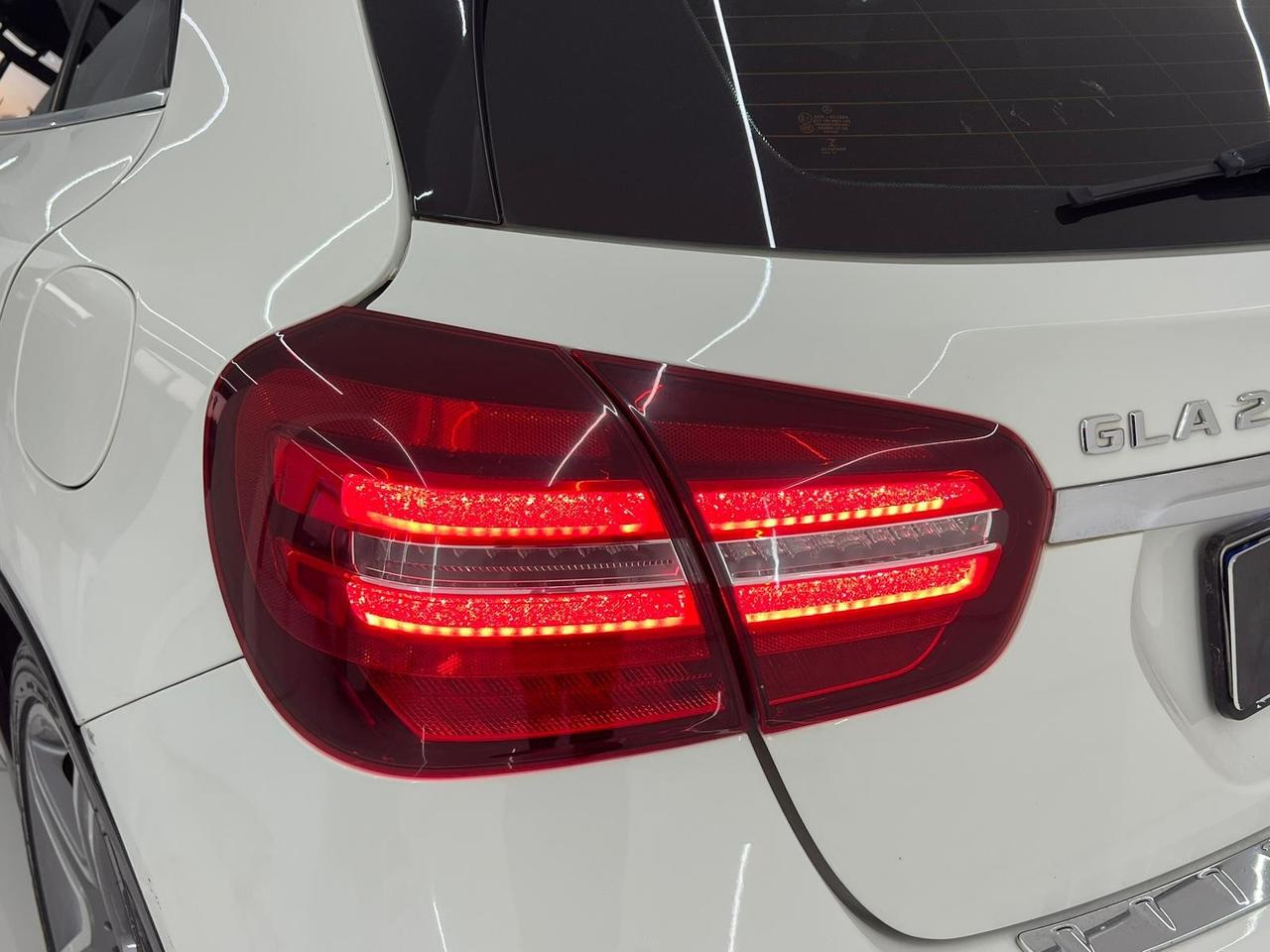 Mercedes-benz GLA 200 d Automatic Premium