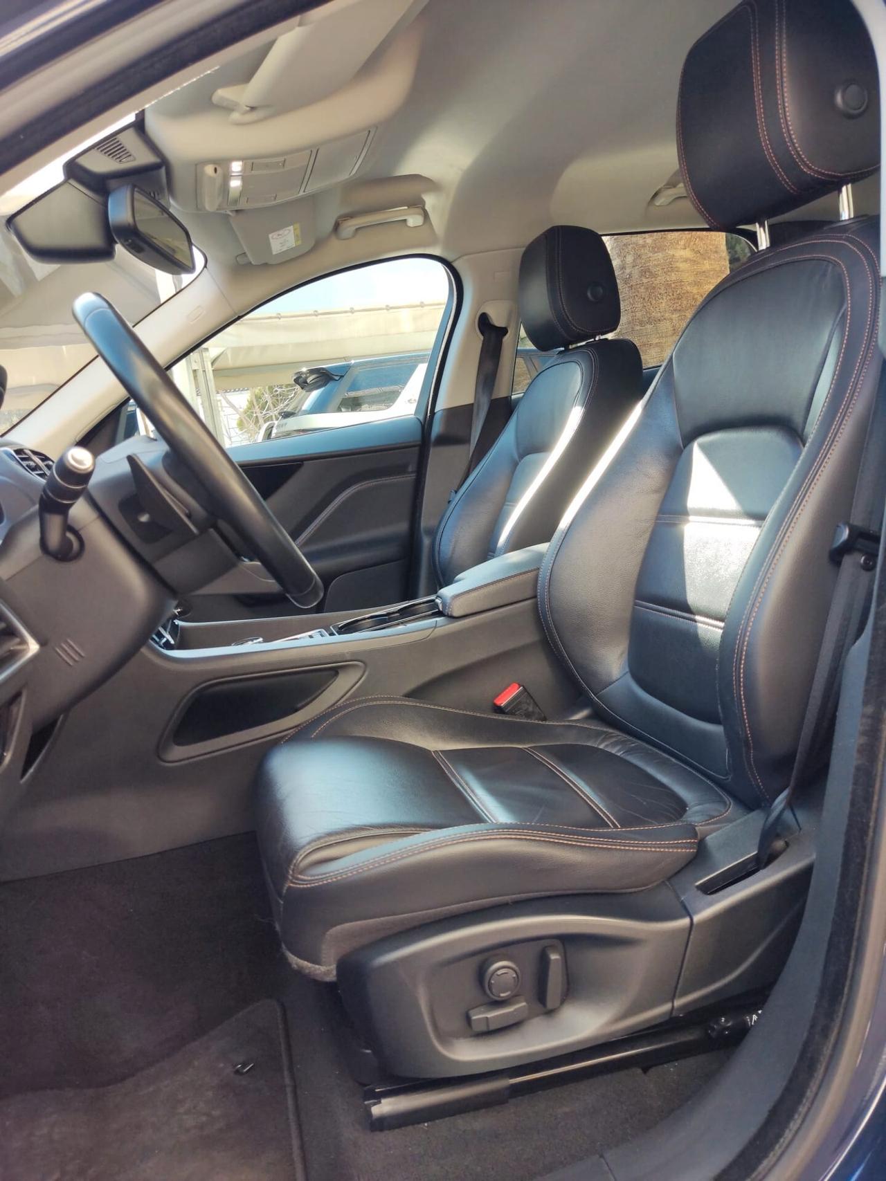 Jaguar F-Pace 2.0 D 180 CV AWD aut. Portfolio