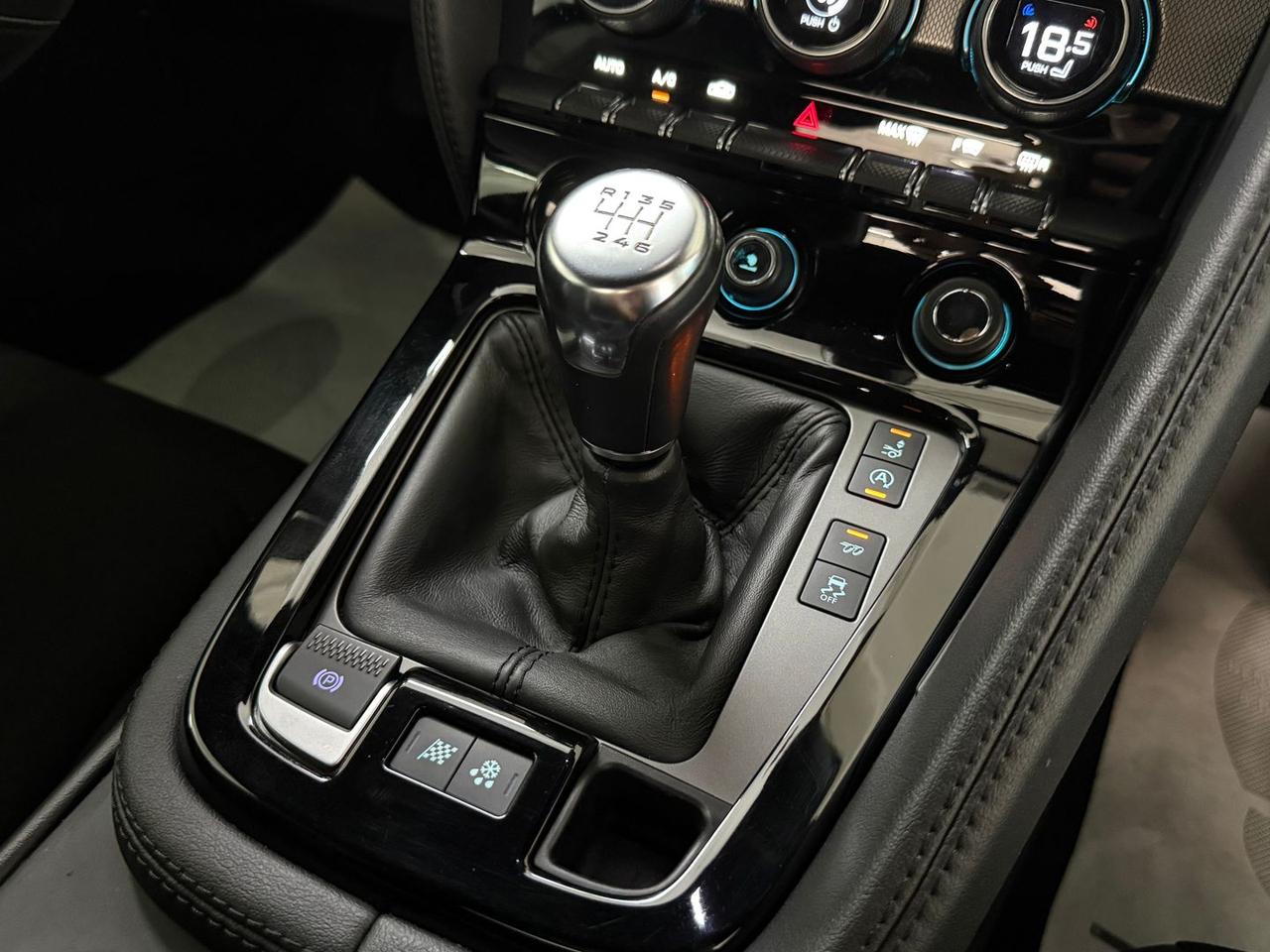 Jaguar F-Type 3.0 V6 Kompressor #6837
