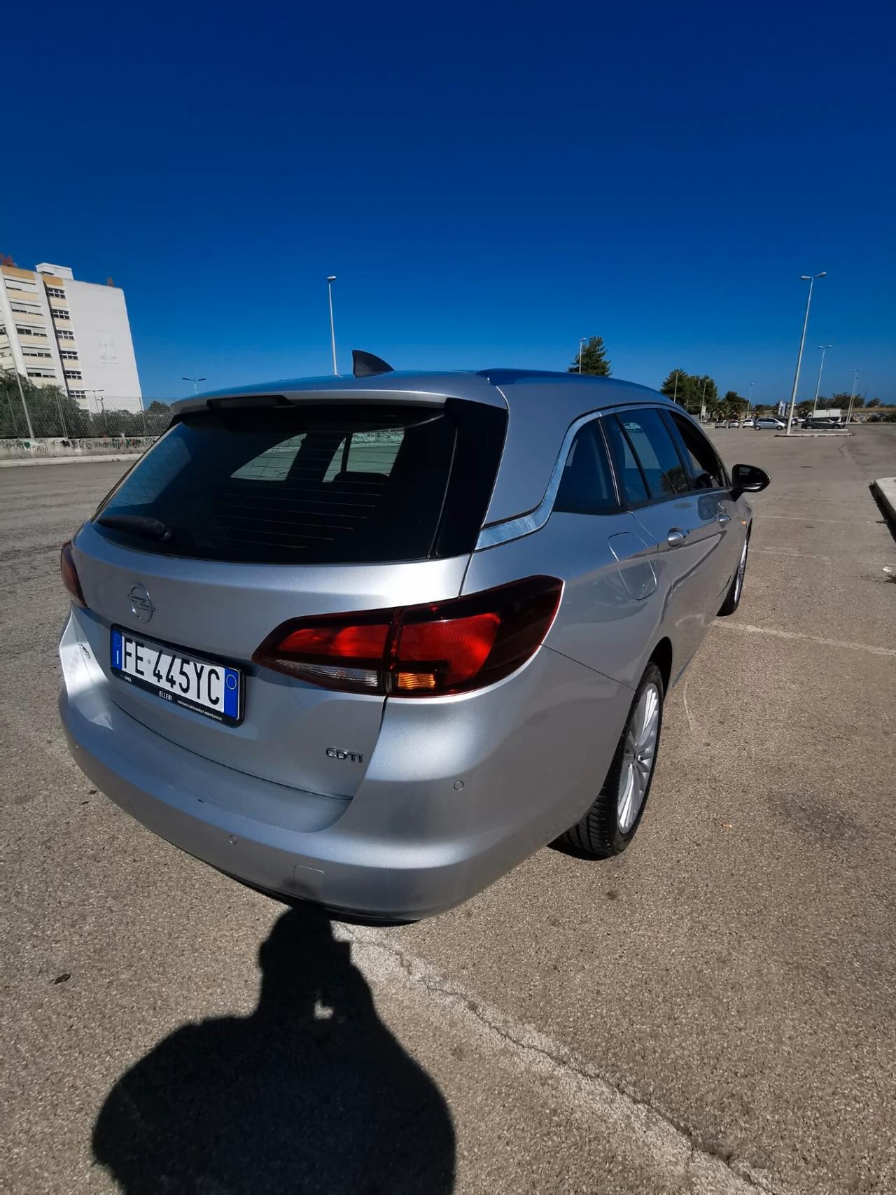 Opel Astra 1.6 CDTI 136CV Sports Tourer Cosmo