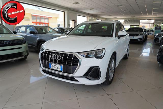 AUDI Q3 35 TDI quattro S tronic S line edition