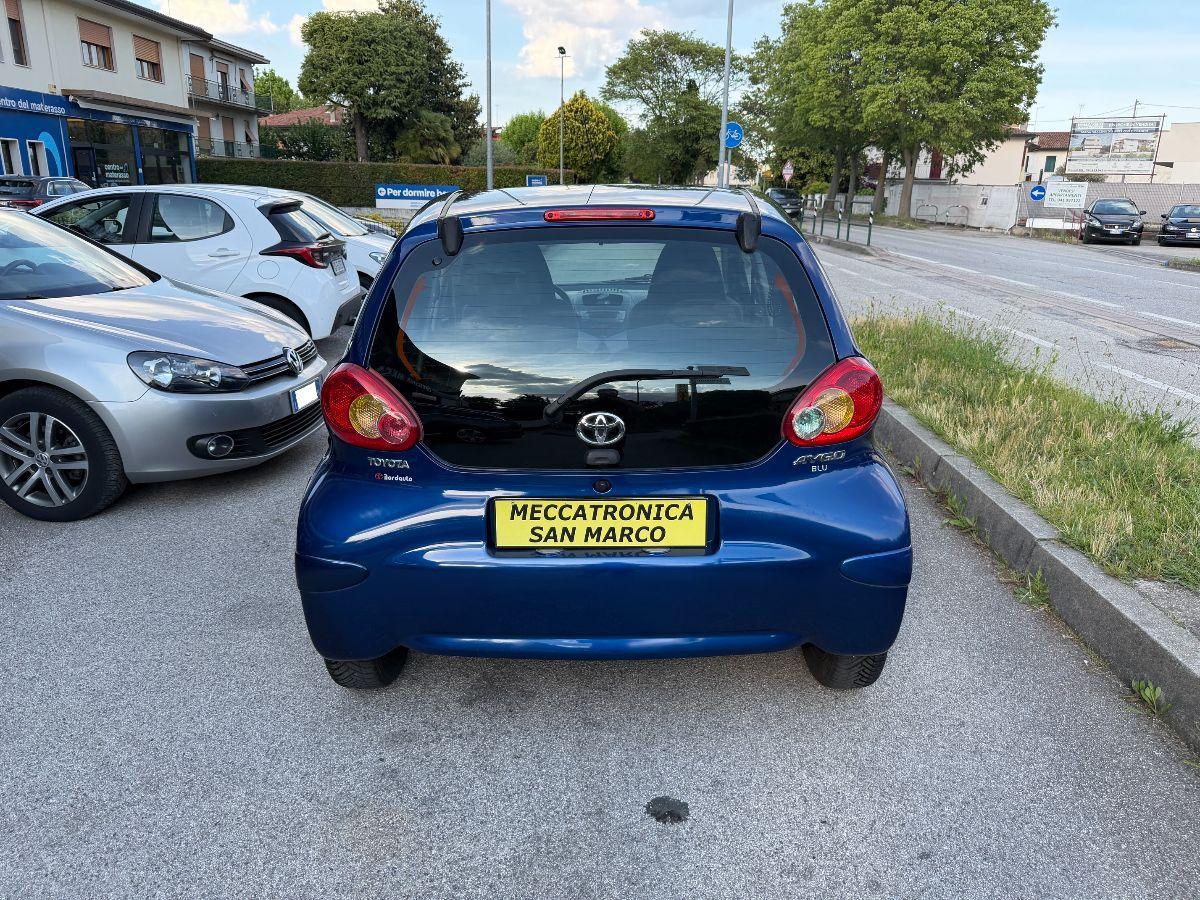 TOYOTA - Aygo - 12V VVT-i 5 porte Blue AUTOMATICA