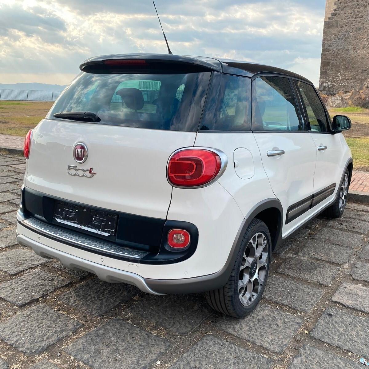 Fiat 500L 1.6 Multijet 105 CV Trekking