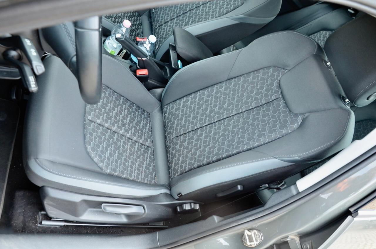 AUDI A1 SPB 30 1.0 TFSI S LINE IDENTITY BLACK 110cv S-TRONIC, GARANZIA AUDI, EURO 6D, UFF ITALIANA, SERVICE AUDI, FULL LED, APPLE ANDROID, PERMUTE