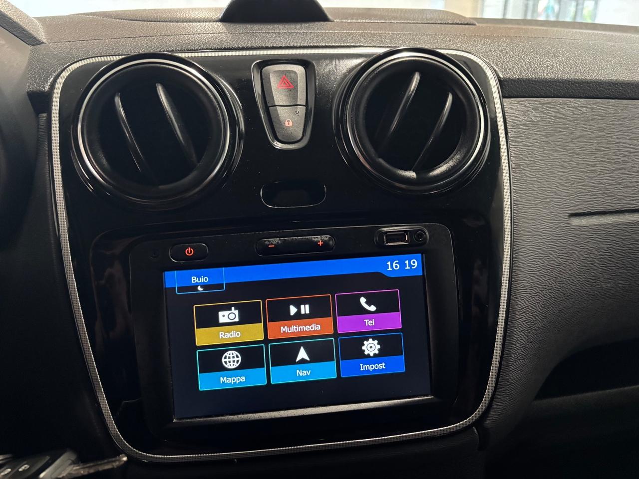 Dacia Lodgy Stepway 1.5 dci | 7 POSTI |