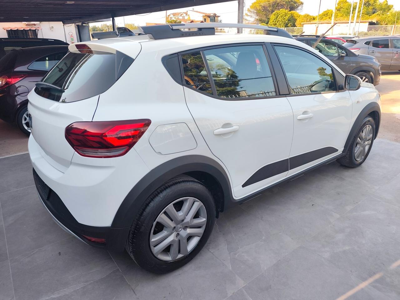 Dacia Sandero Stepway 1.0 TCe BENZINA E GPL DI SERIE