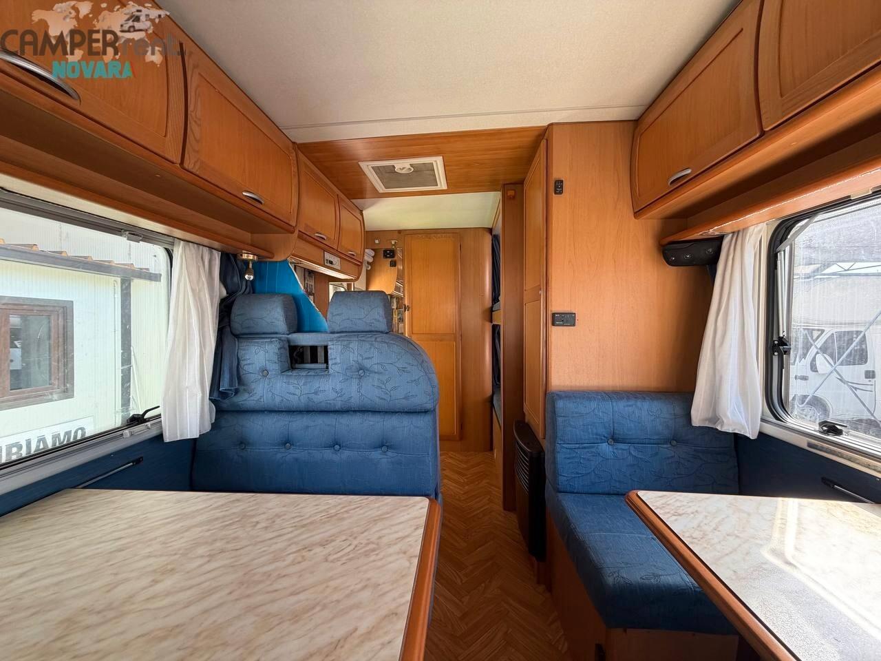 Mclouis MC LOUIS 560 - MANSARDATO 7 POSTI LETTO