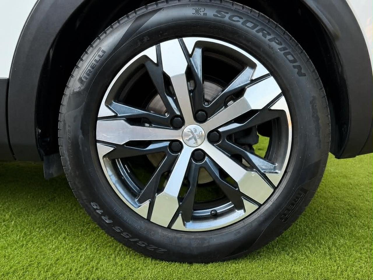 Peugeot 3008 BlueHDi 130 cv GT Line