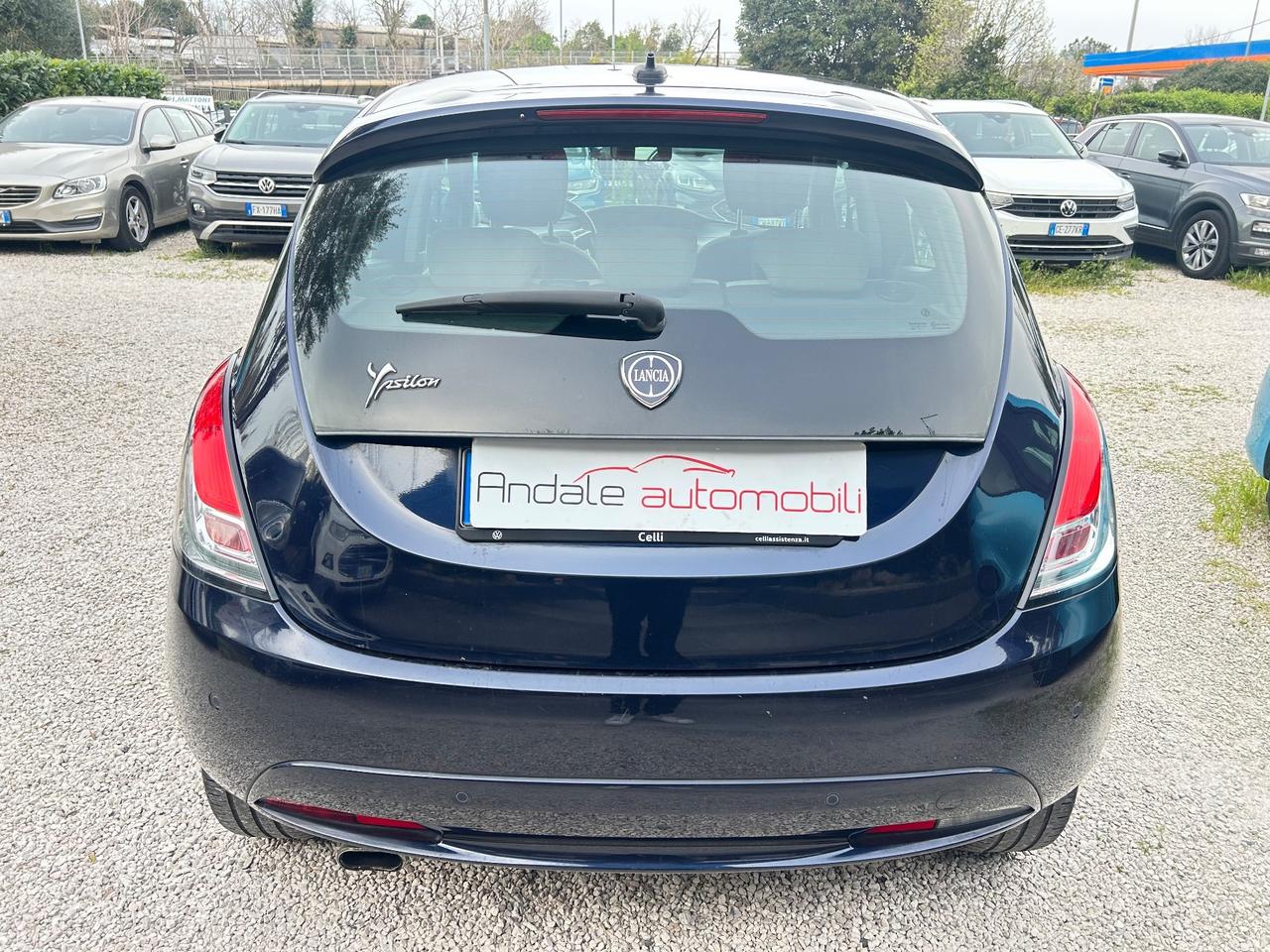 Lancia Ypsilon 1.2 5P *95000KM* NAVI Opening Edition