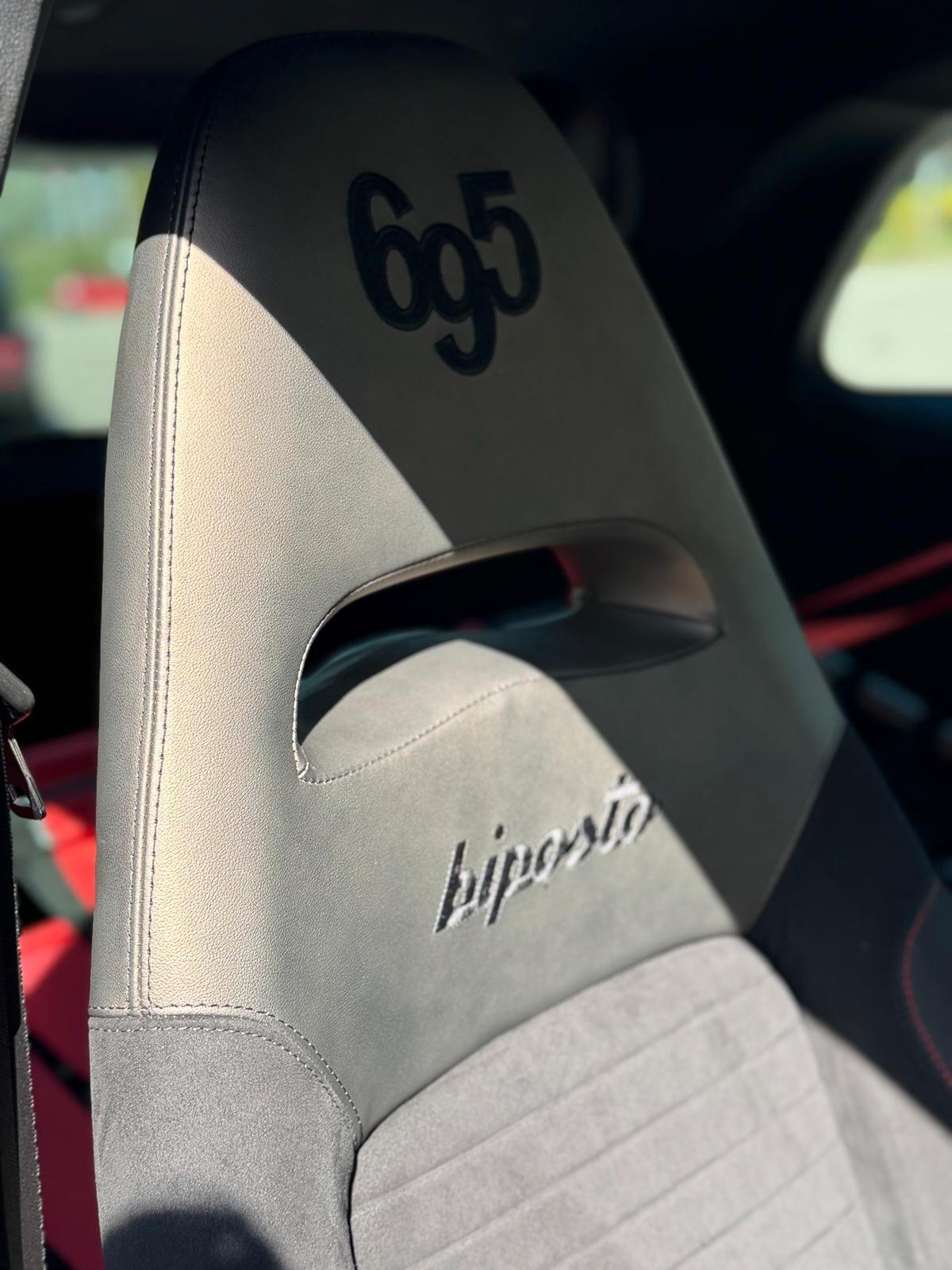 Abarth 695 1.4 Turbo T-Jet 190 CV Biposto