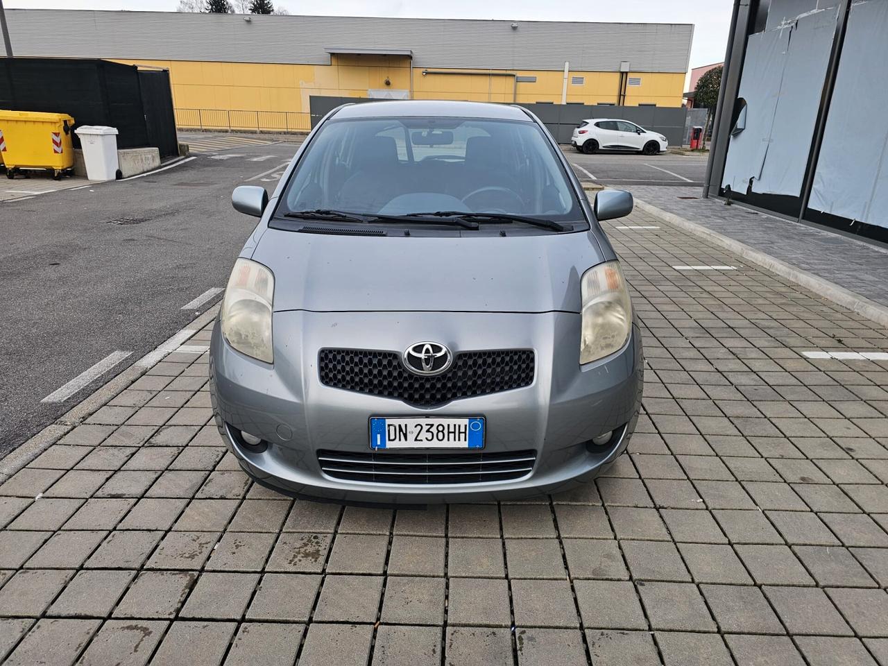 Toyota Yaris 1.4 automatica