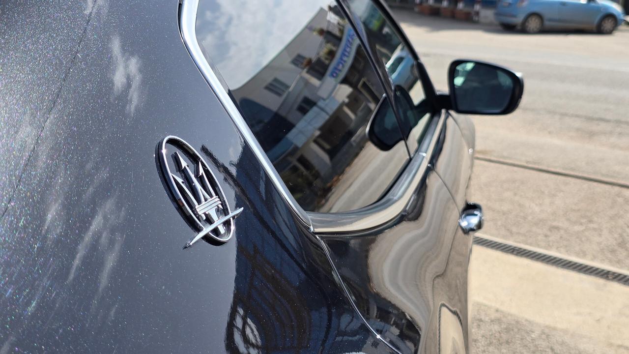 Maserati Ghibli V6 Diesel 275 CV Gransport