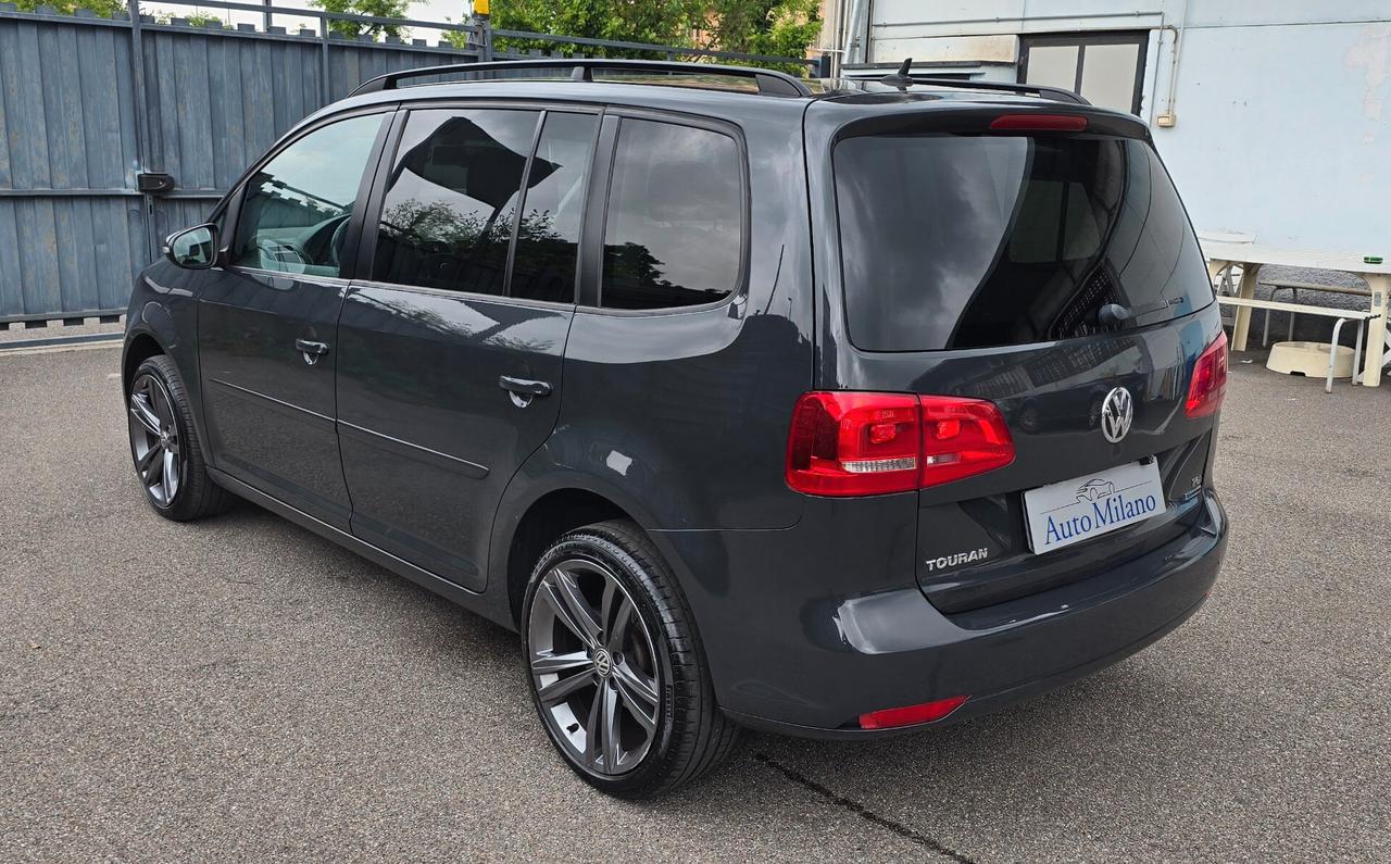 Volkswagen Touran 1.4 TSI Highline EcoFuel