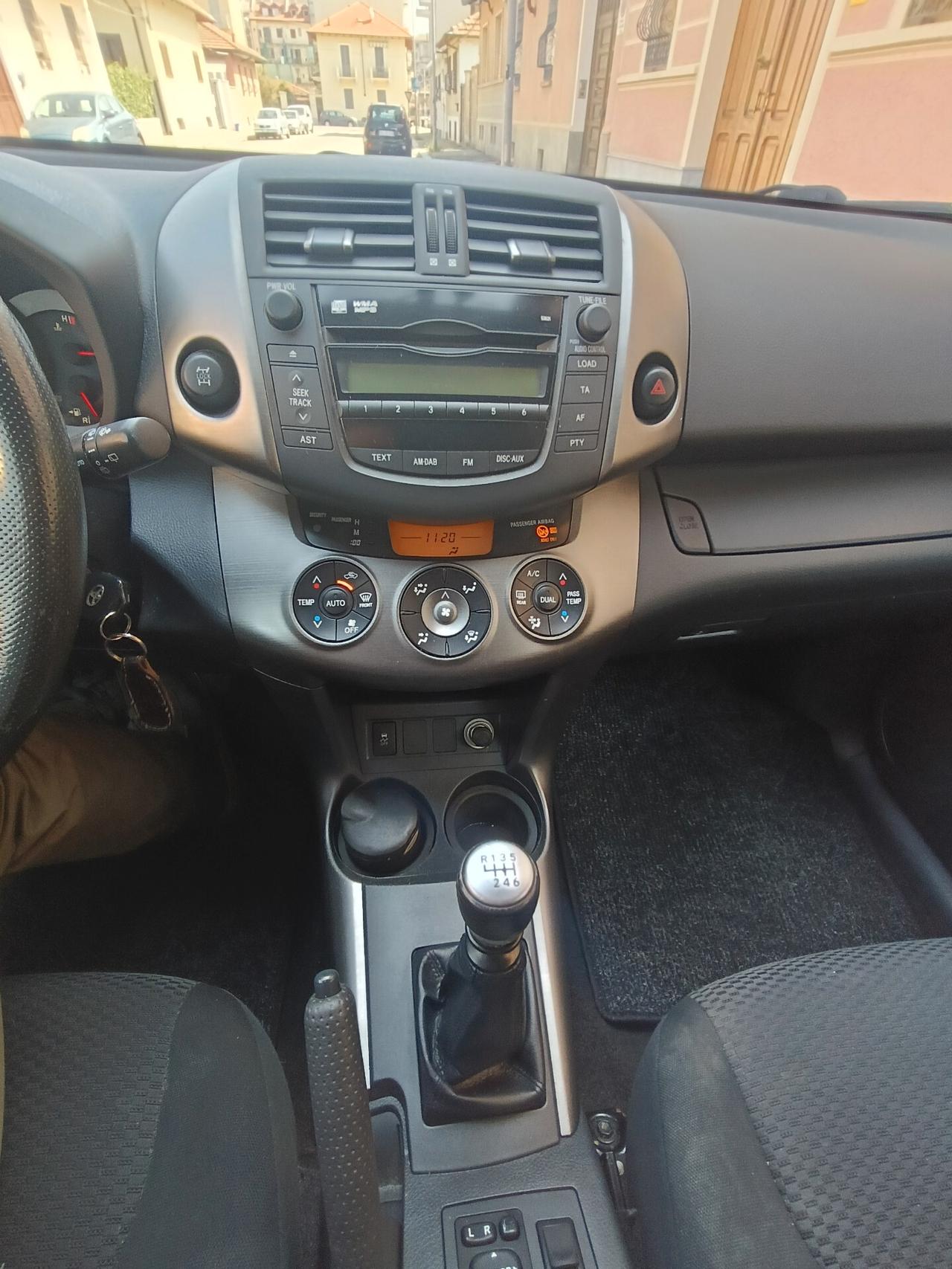Toyota RAV 4 RAV4 Crossover 2.2 D-4D 150 CV DPF Luxury