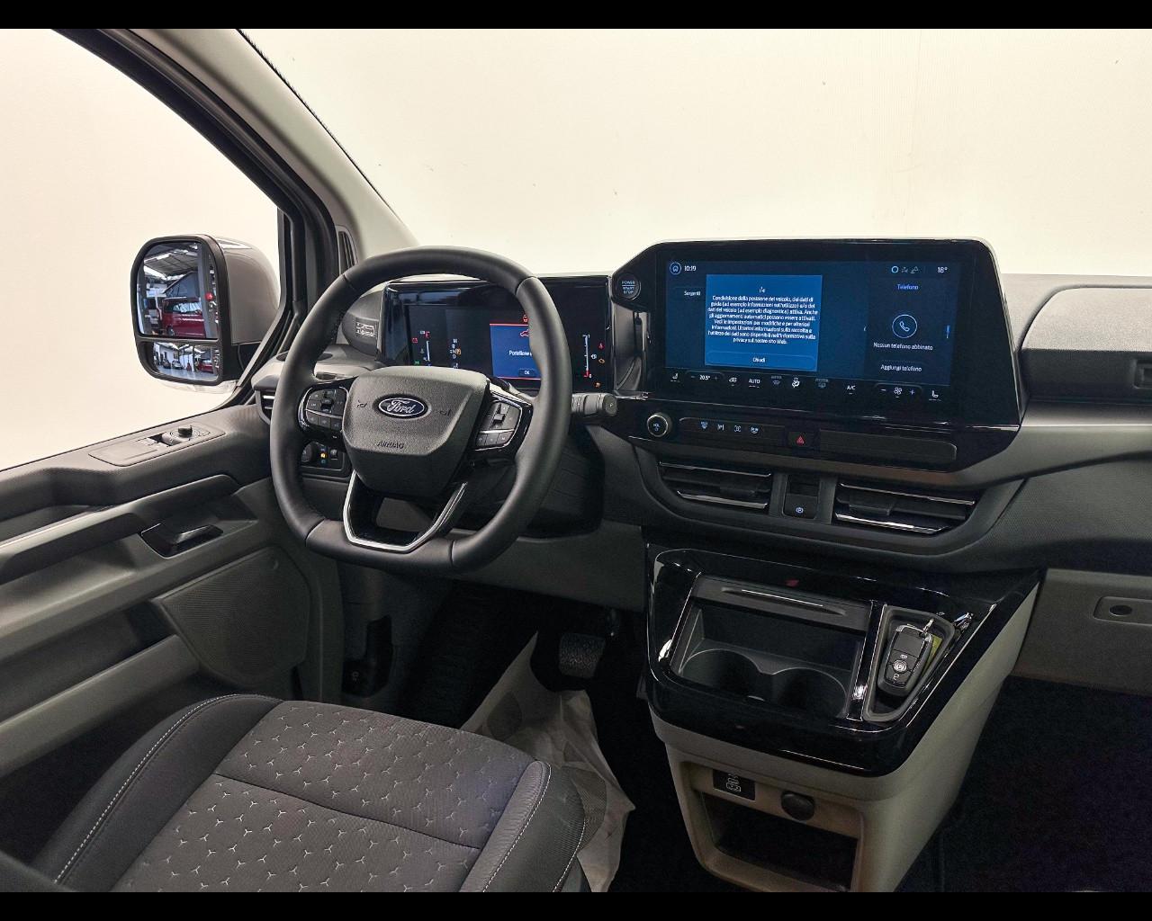 FORD Transit Nugget 320 2.0 Ecoblue 170cv aut. PC