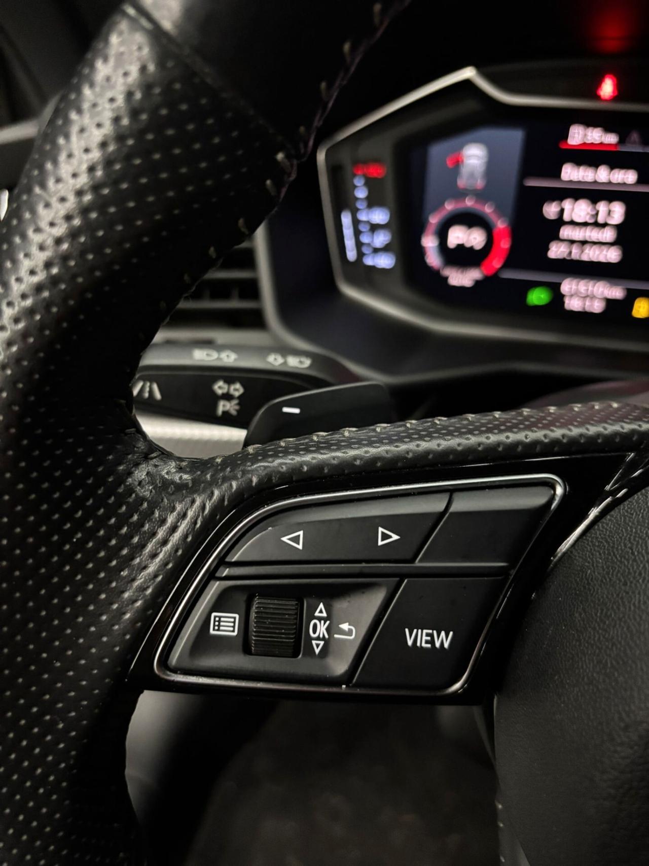 Audi A1 SPB 40 TFSI S tronic line edition 2.0 200cv