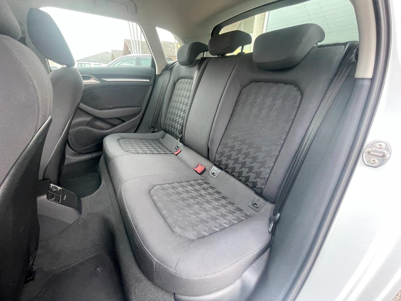 Audi A3 SPB 1.6 TDI S tronic Ambition