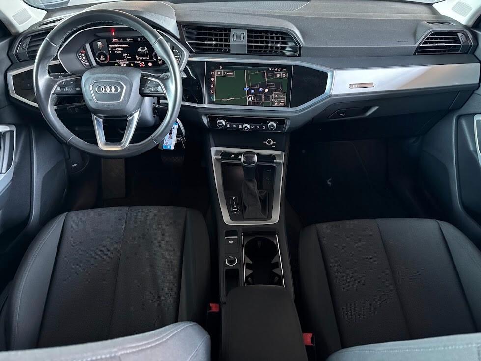 Audi Q3 35 TFSI S tronic Business Advanced MHEV