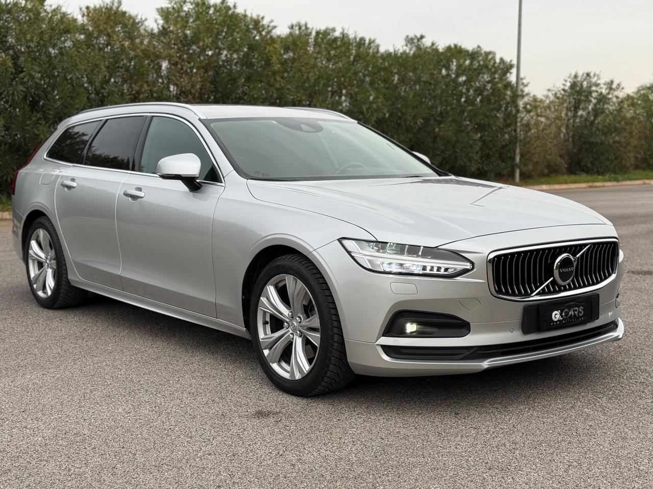 Volvo V90 B4 (d) AWD Geartronic Momentum Business Pro