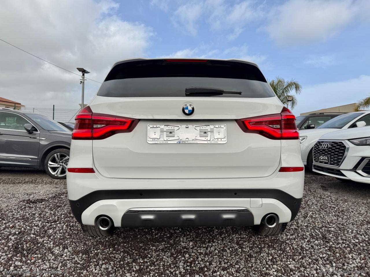 BMW X3 xDrive20d Luxury NAVI PELLE LED CERCHI 19