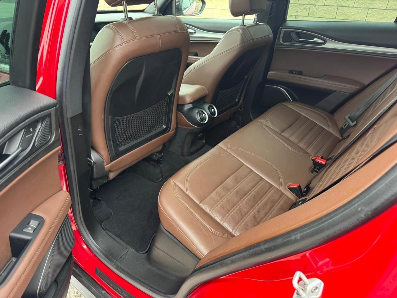 Alfa Romeo Stelvio 2.2 Turbodiesel 190 CV AT8 Q4 Sport-Tech