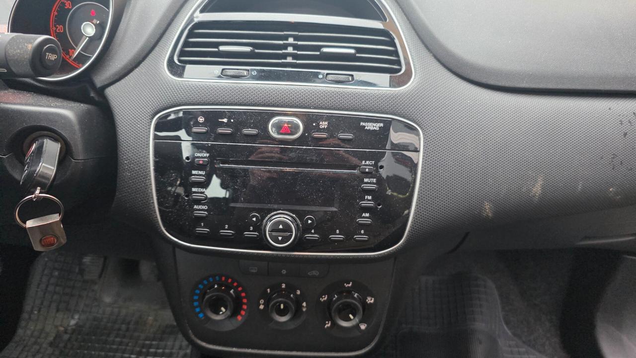 Fiat Punto 1.3 MJT II 75 CV 3 porte Street