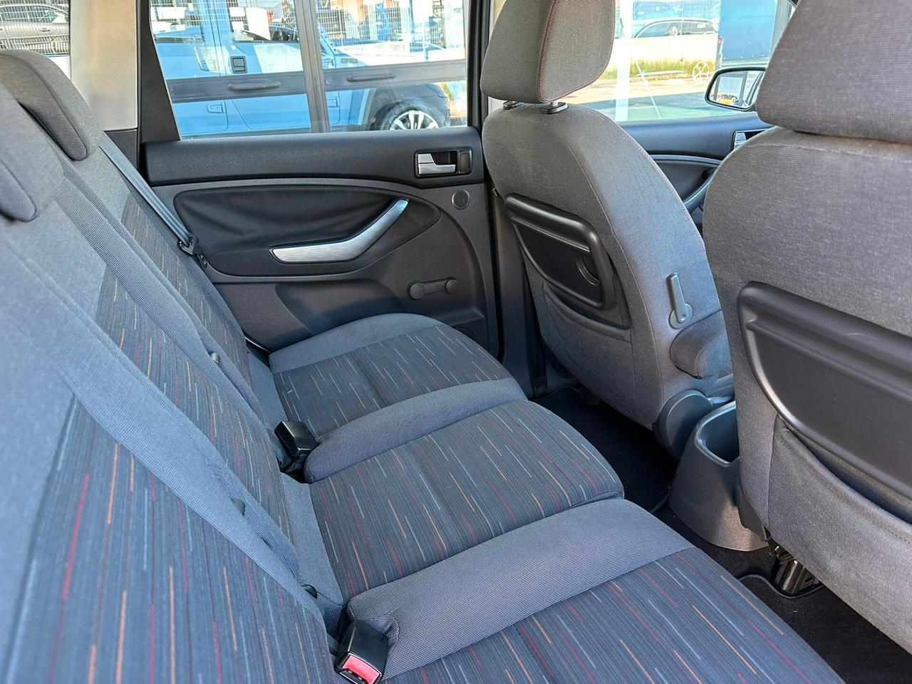 Ford C-Max 1.6 TDCi 110 CV Titanium DPF