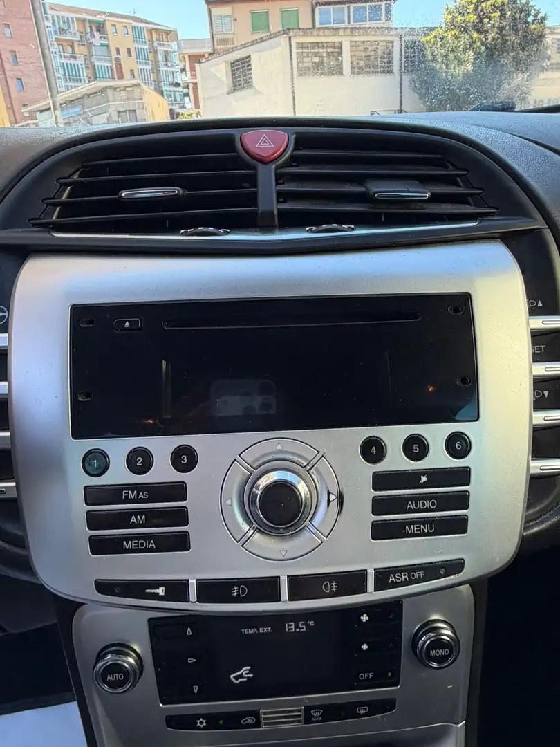 Lancia Delta 1.6 MJT DPF Gold