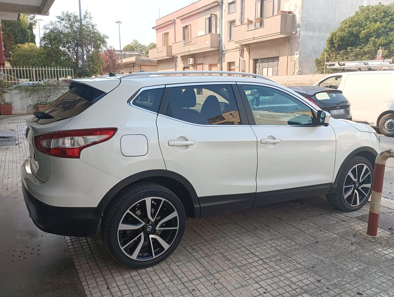 Nissan Qashqai 1.5 dCi 110 Cv Tekna 360