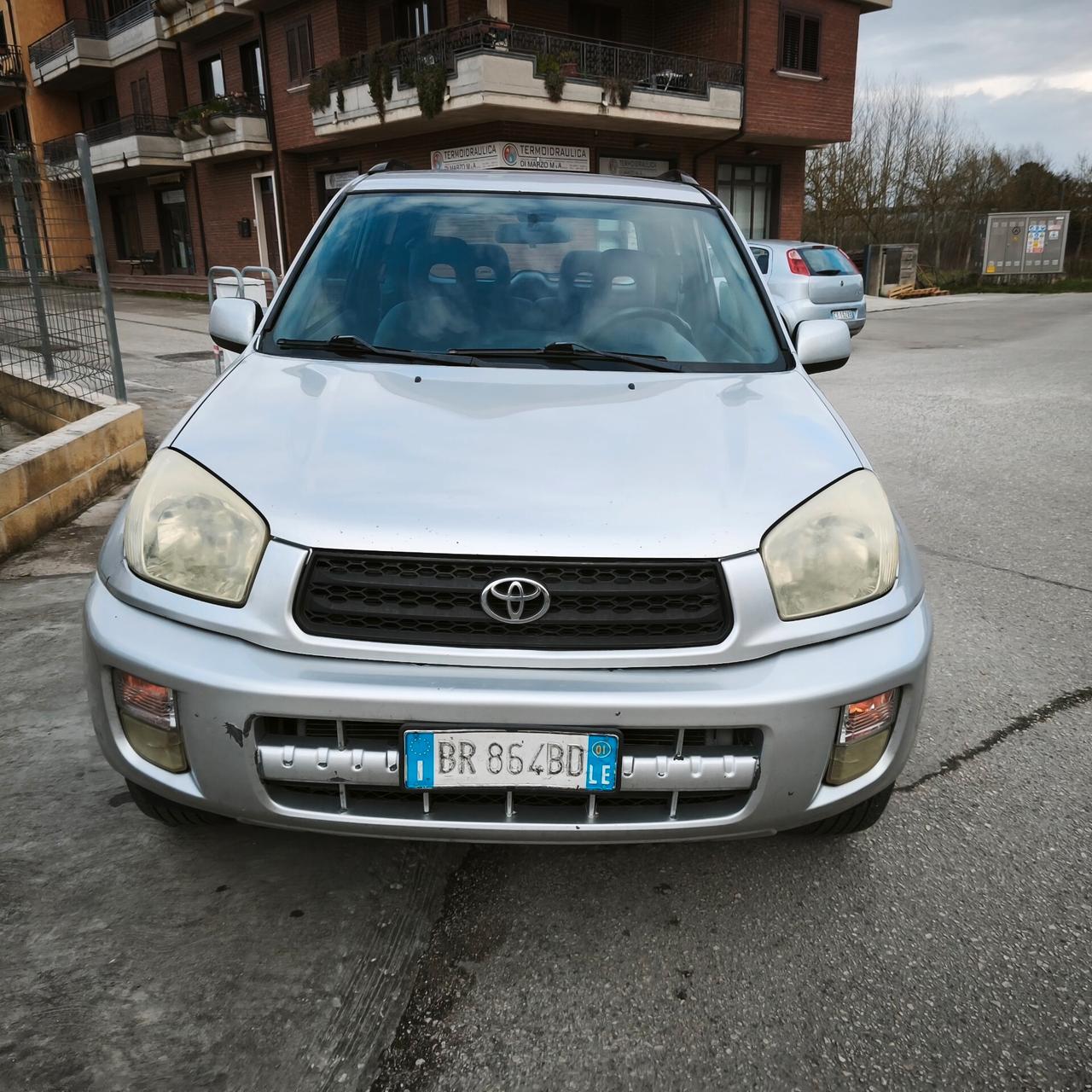 Toyota RAV 4 RAV4 2.0 16V cat 3 porte