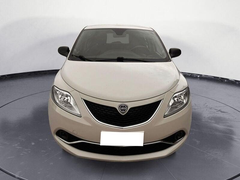 Lancia Ypsilon 1.2 Gold 69cv my16 5 Porte 1.2 69cv Gold my16