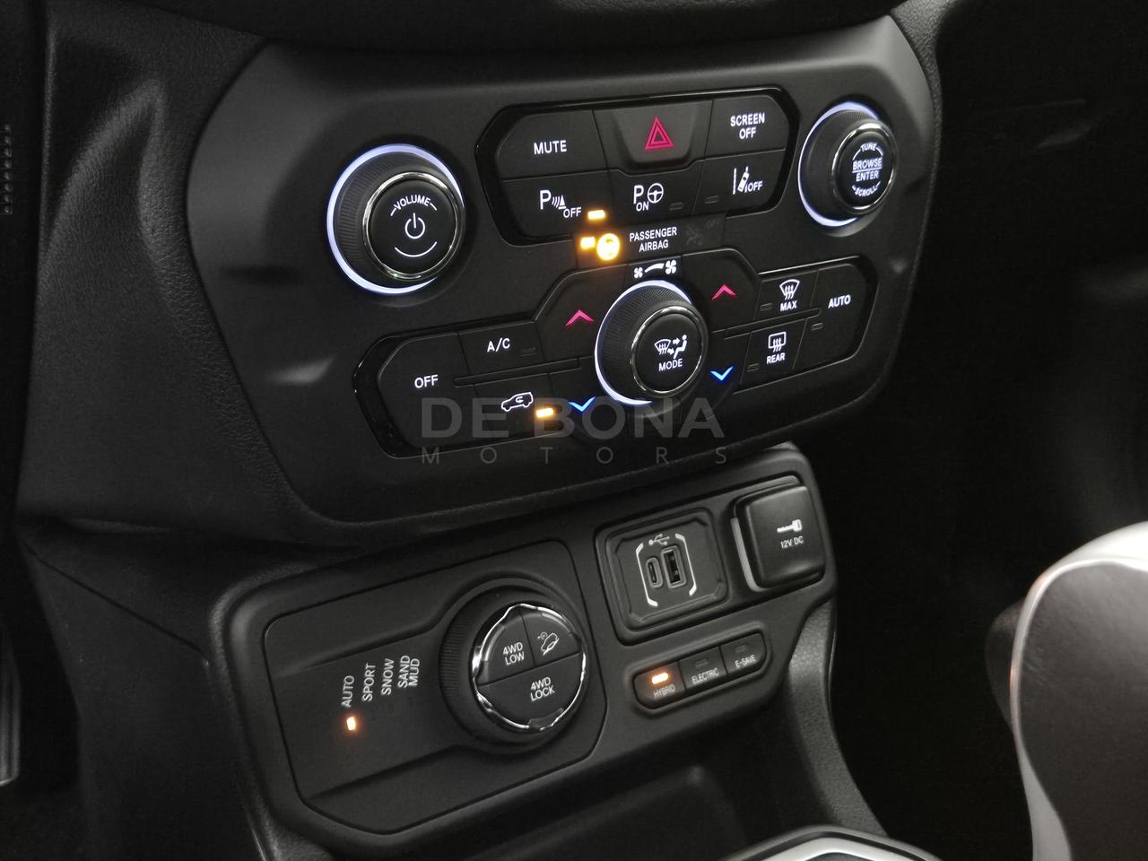 Jeep Renegade 1.3 t4 phev north star 4xe at6