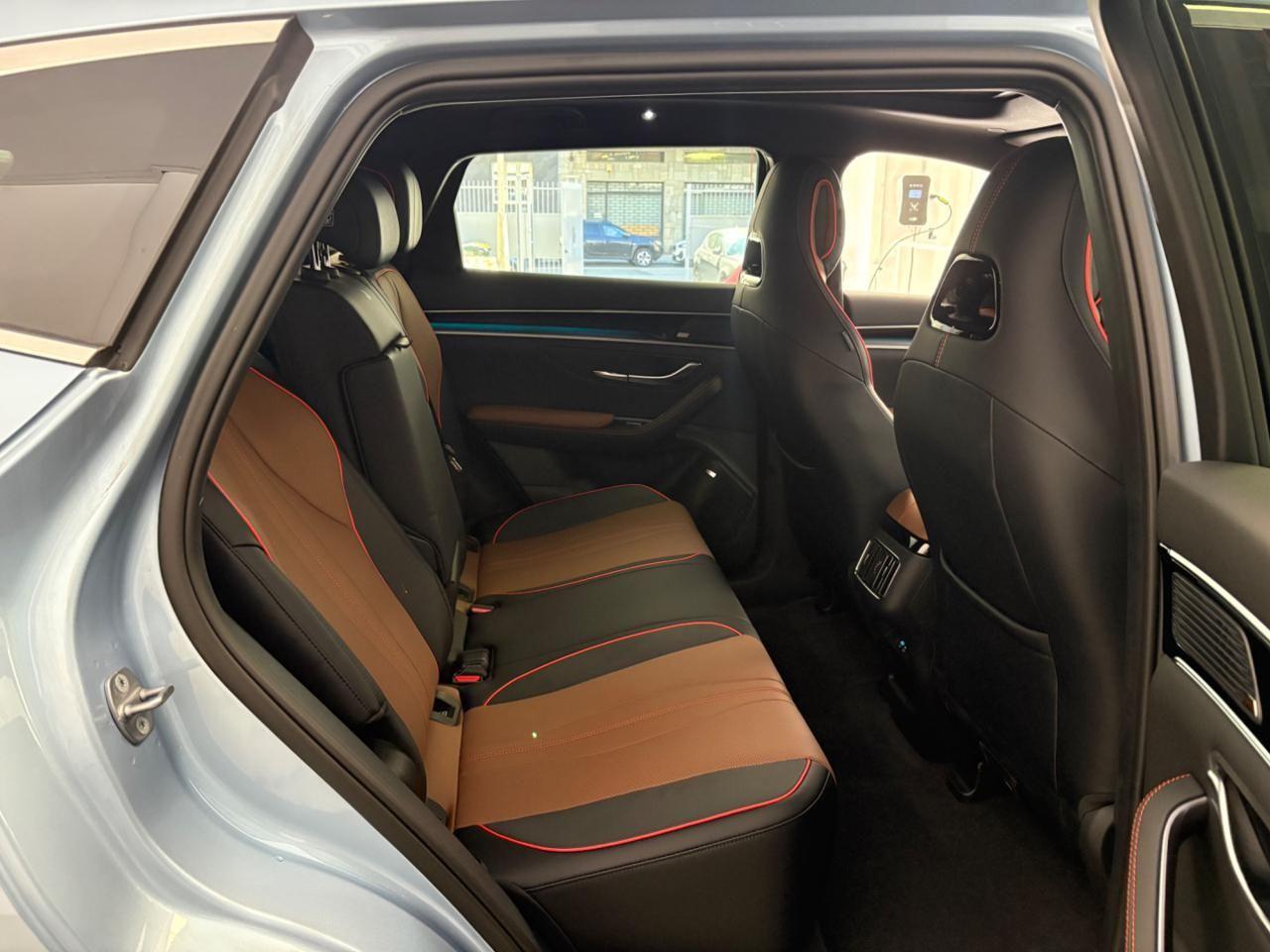 BYD Seal U DMi 1.5 218 CV PHEV Boost KM ZERO