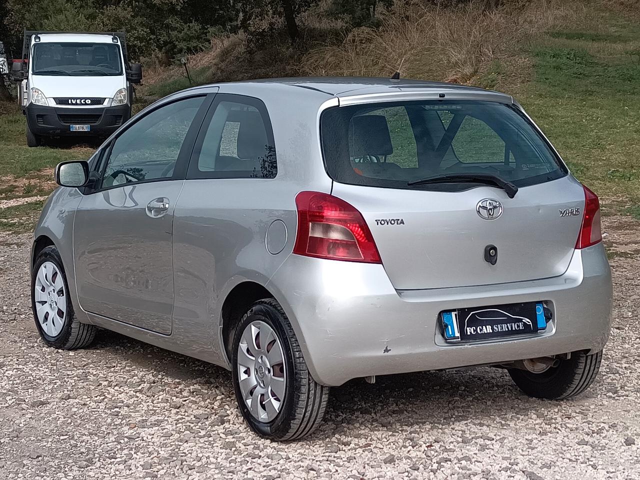 Toyota Yaris 1.0 3 porte