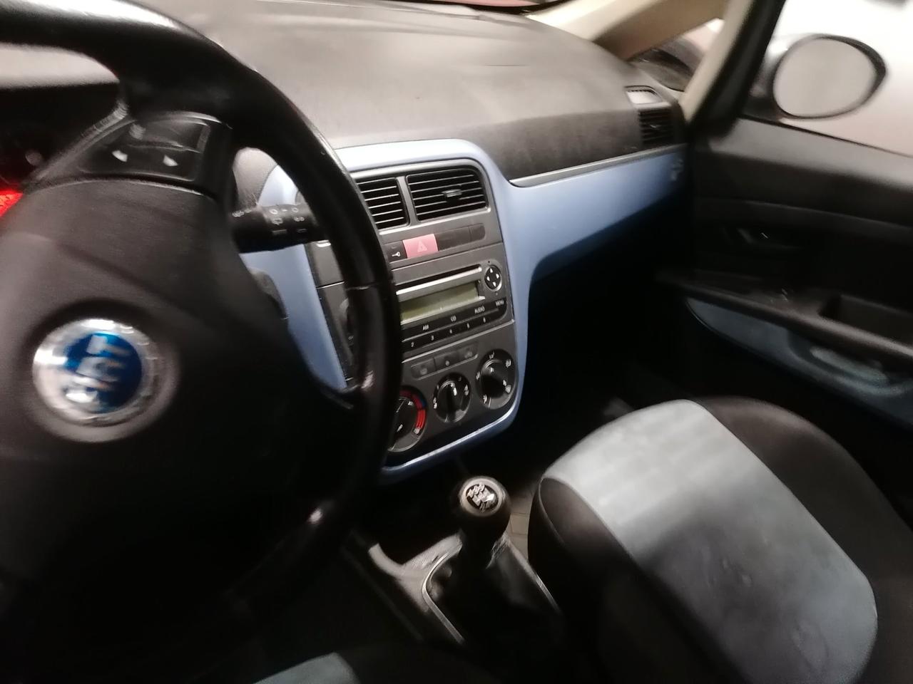 FIAT Grande Punto 3 PORTE DYNAMIC