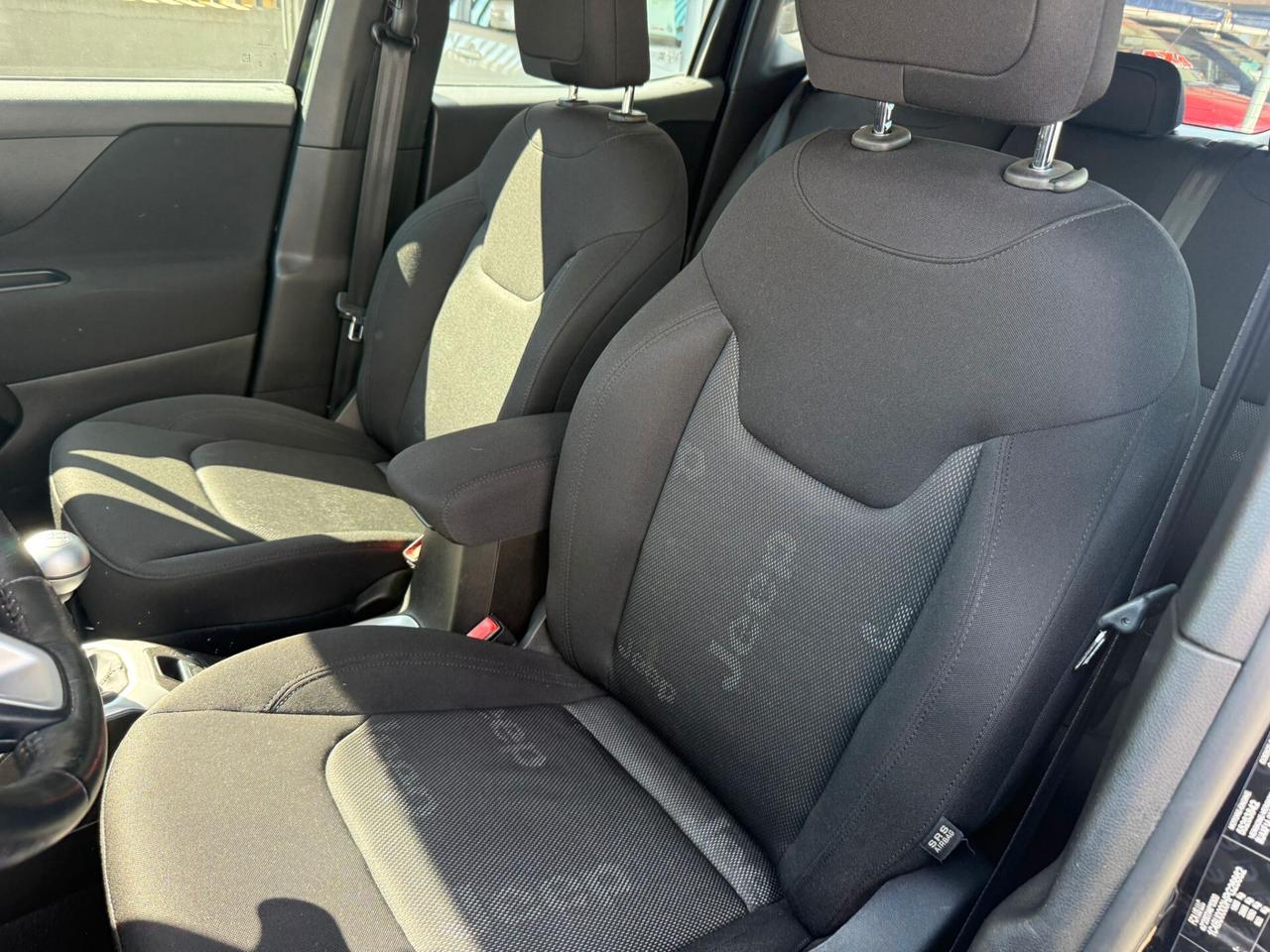 Jeep Renegade 1.6 E-TorQ EVO Sport