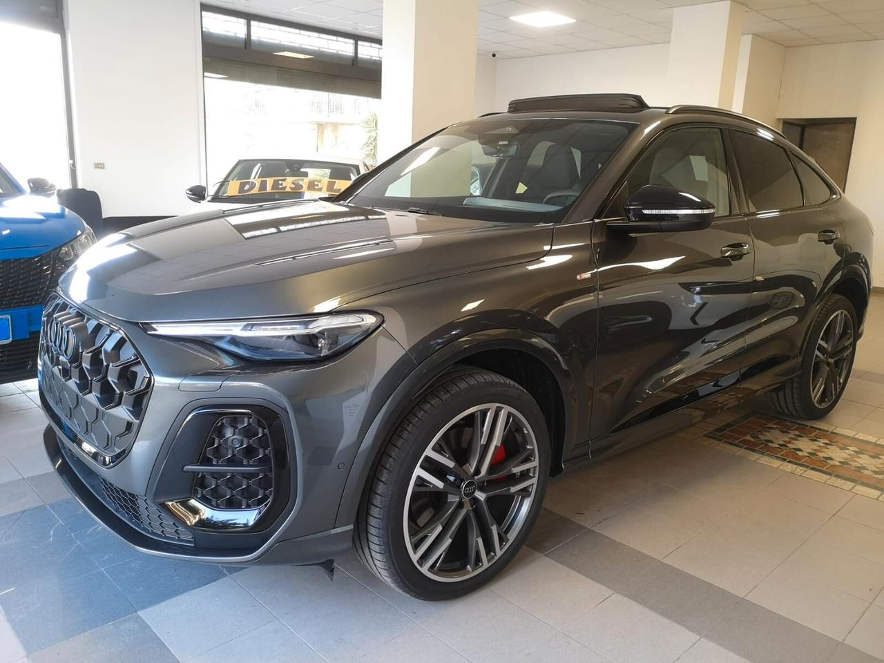 AUDI Q5 Sportback 40 TDI quattro S-tronic S-line 2025