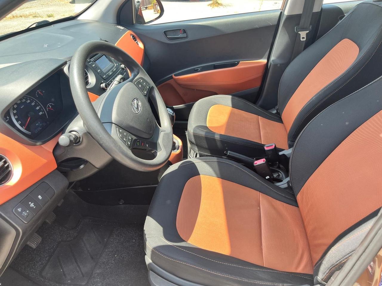 Hyundai i10 1.0 MPI Sound Edition