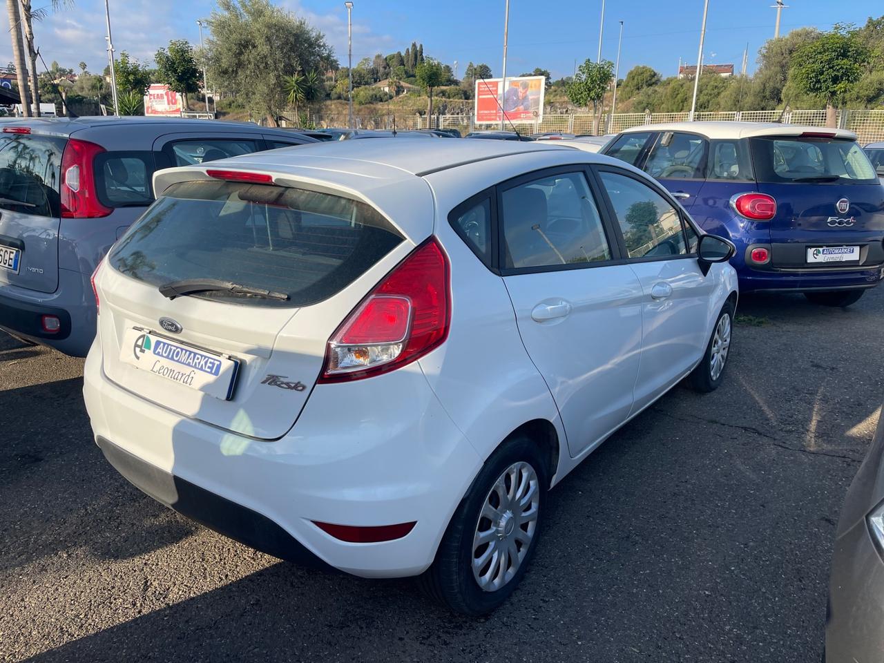 Ford Fiesta 1.5 TDCi 75CV 5 porte Business