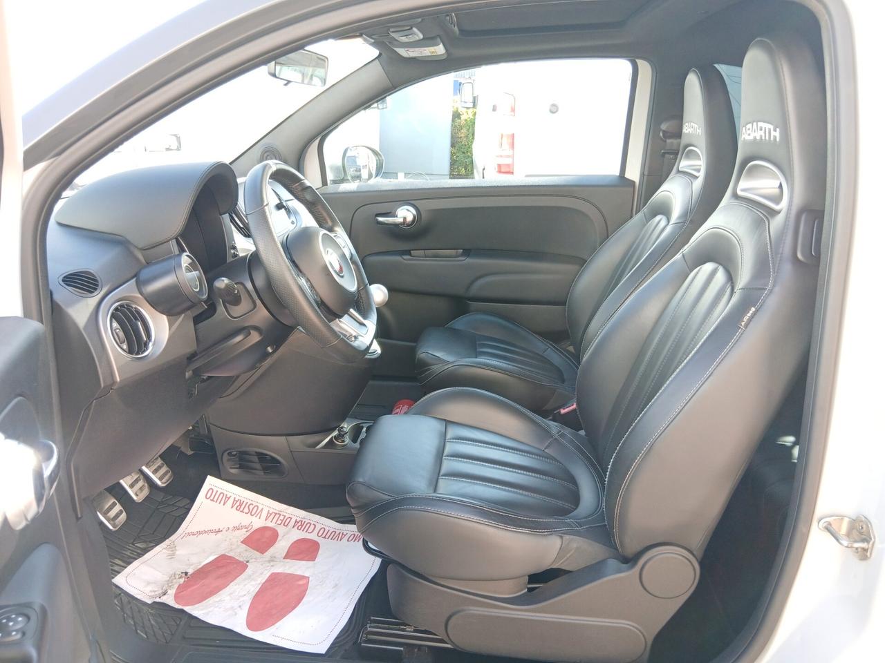 C330 - Abarth 595 1.4 Turbo T-Jet 165 CV Turismo 70°Anniversario
