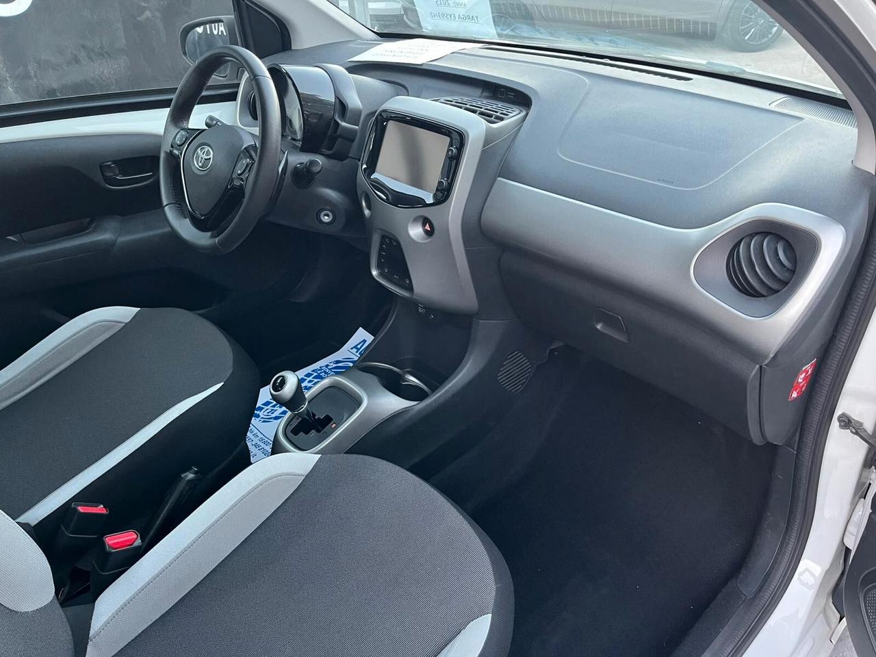 Toyota Aygo 1.0 BENZINA CAMBIO AUTOMATICO