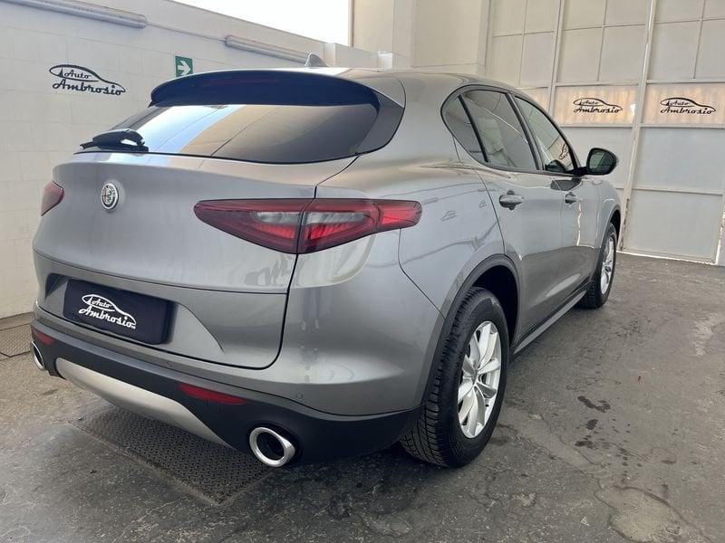 Alfa Romeo Stelvio 2.2 Turbodiesel 190 CV AT8 Q4 tua da 260,00 al mese