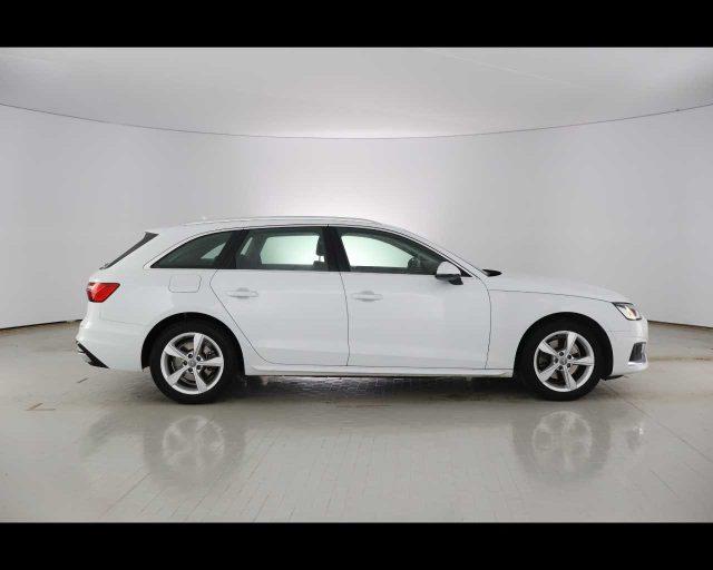 AUDI A4 Avant 35 TFSI S tronic Business Advanced