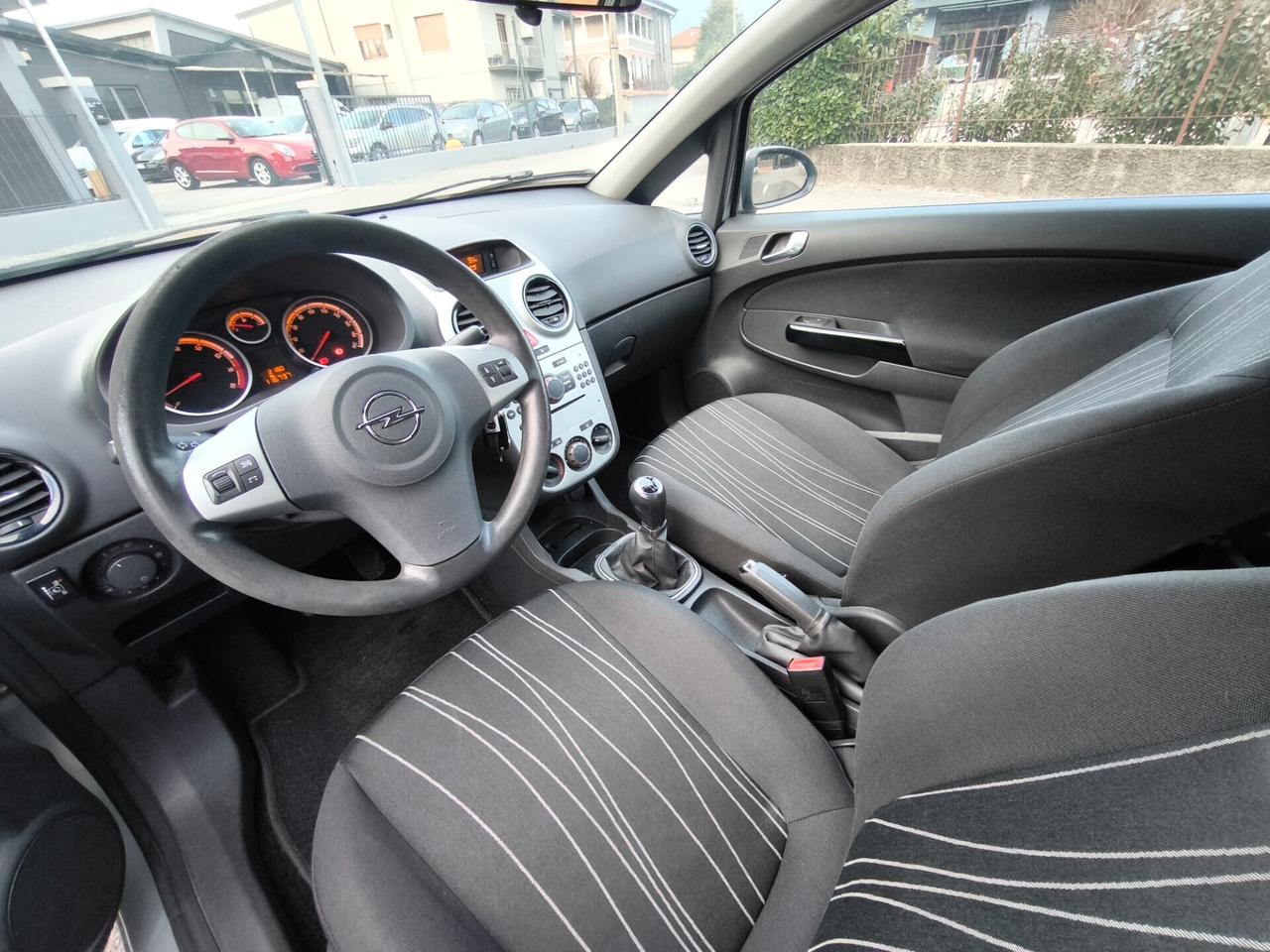 OPEL CORSA 1,2 BENZ- G.P.L.-OK NEOPAT.- KM 110000