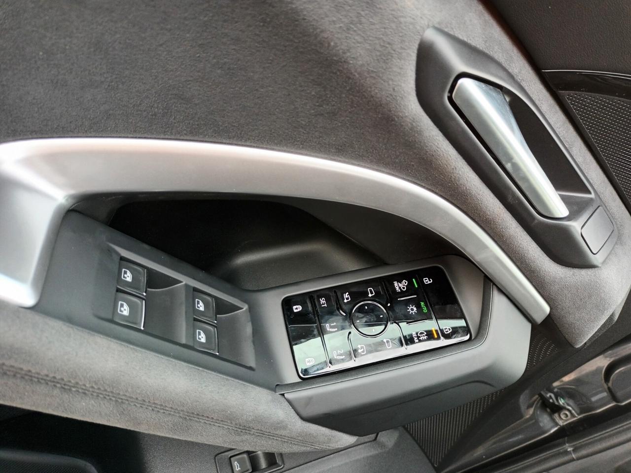 Audi Q5 TFSI 2000 MHEV+ BLACK-LINE QUATTRO 204CV S-TRONIC KM 0