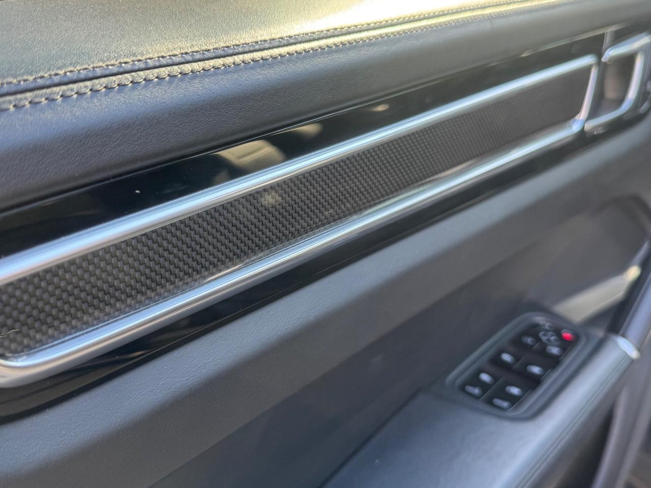 PORSCHE CAYENNE TURBO 4.0 V8 550 CV STRAFULL IVA