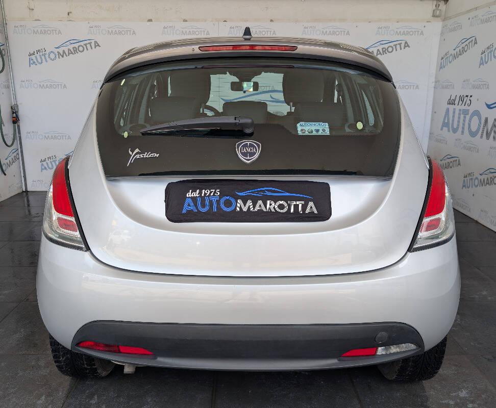 Lancia Ypsilon 1.2 8v Elefantino ecochic Gpl 69cv