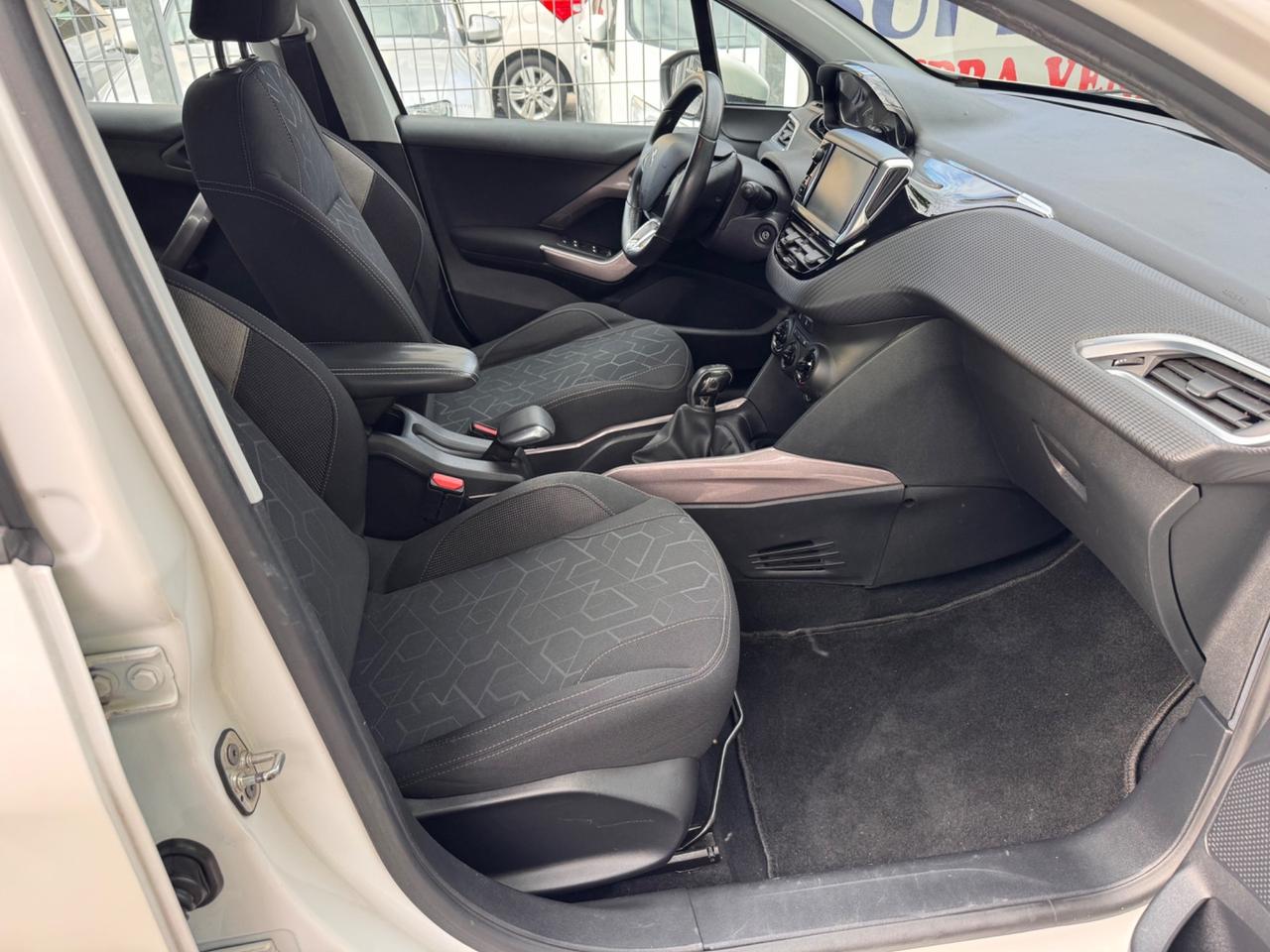 Peugeot 2008 1.6 HDI S&S URBAN CROSS garanzia 12 mesi